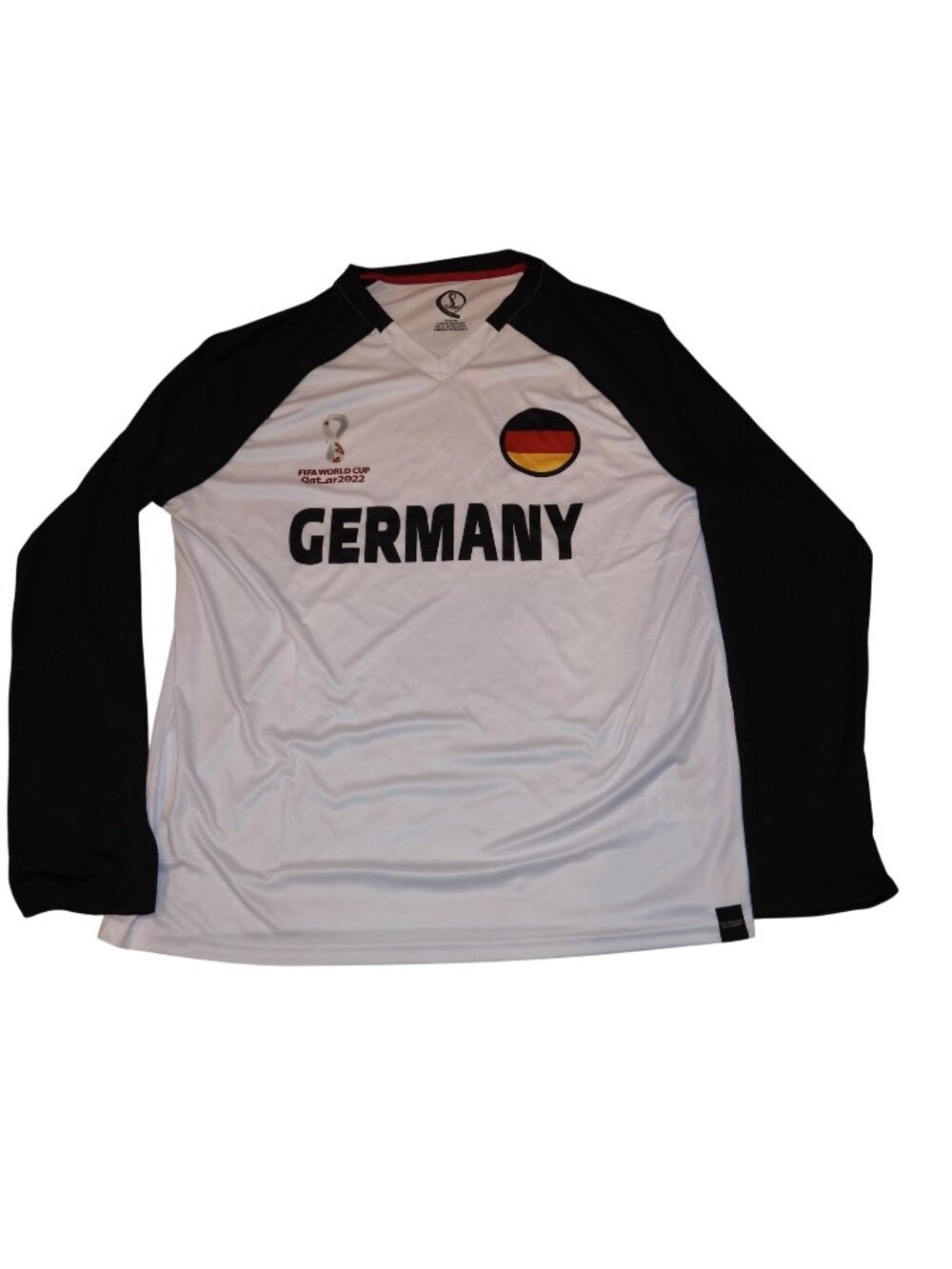 NWT Germany World Cup Qatar Soccer Long Sleeve Shirt Men's XL